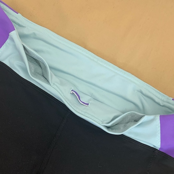 Lululemon Run: Mod Moves Crop - Picture 6 of 12